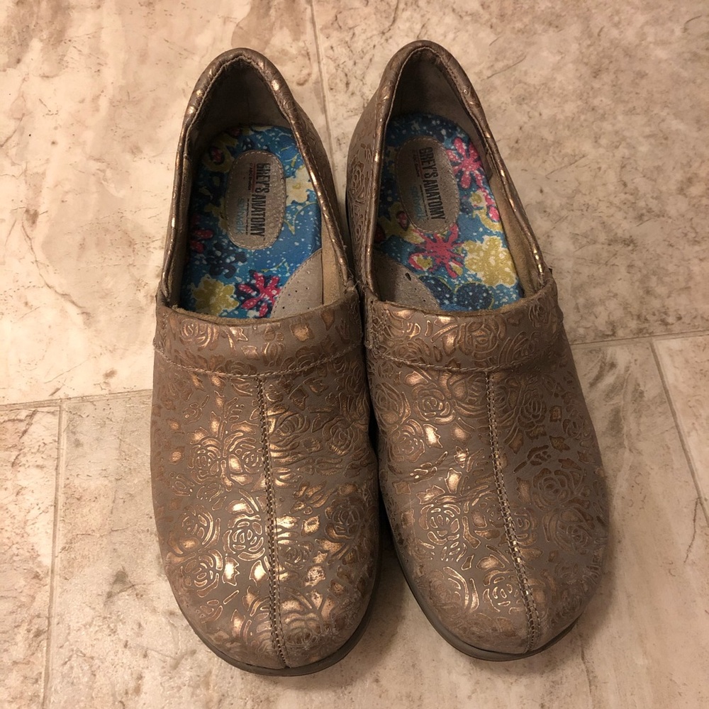 SOLD Grey’s Anatomy shoes with memory foam. Size 8